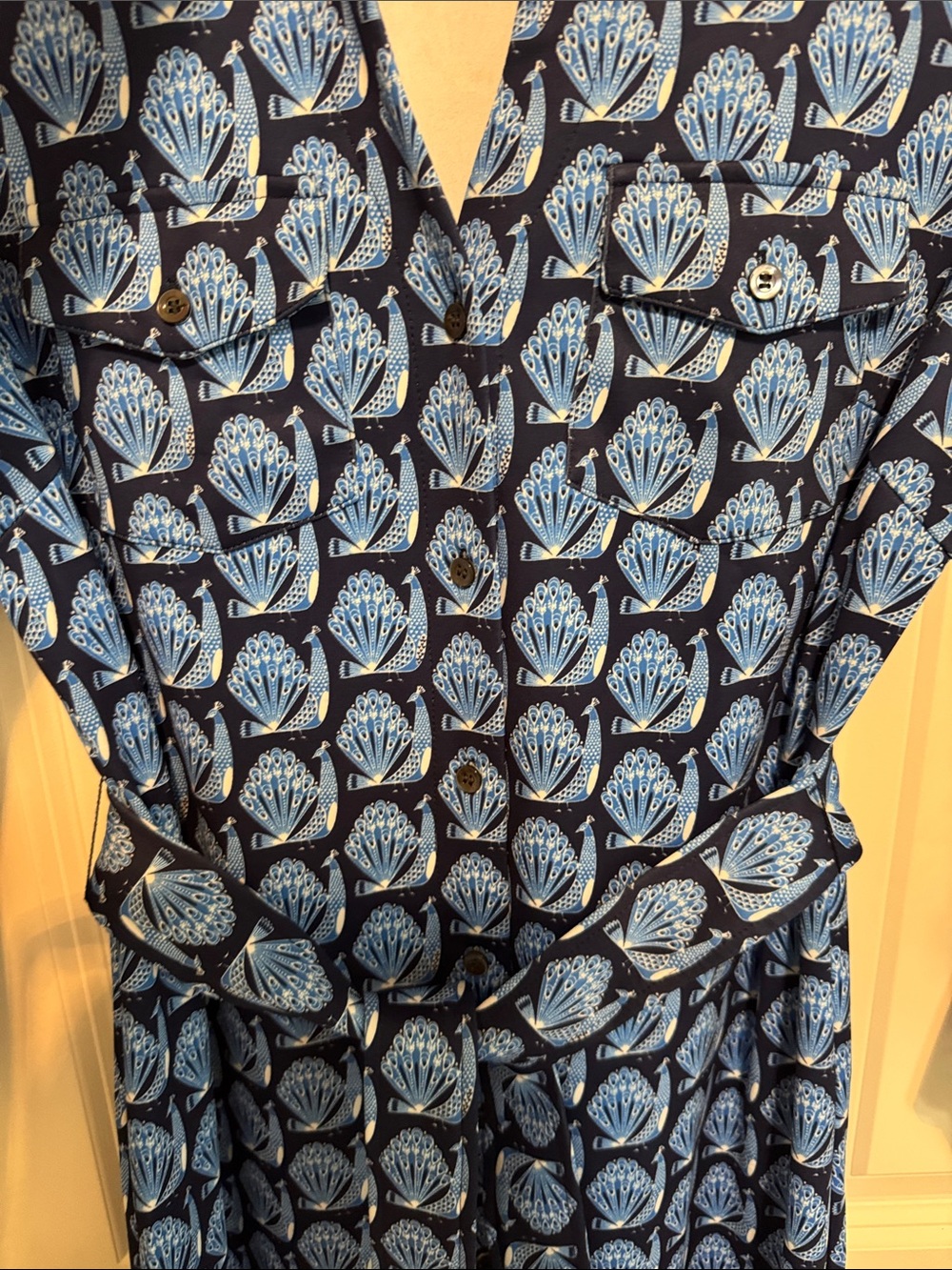 J McLaughlin Blue Printed Midi Shirt Dress with Tie Waist - Picture 3 of 4